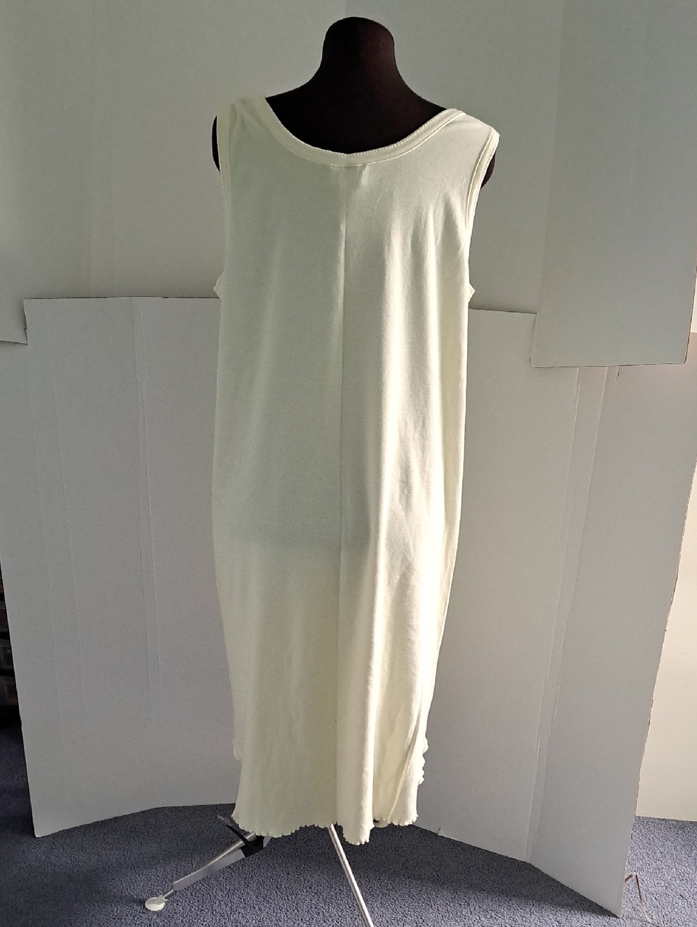 Amanda Stewart Woman Sleeveless Nightgown SZ: 1X - Picture 4 of 6